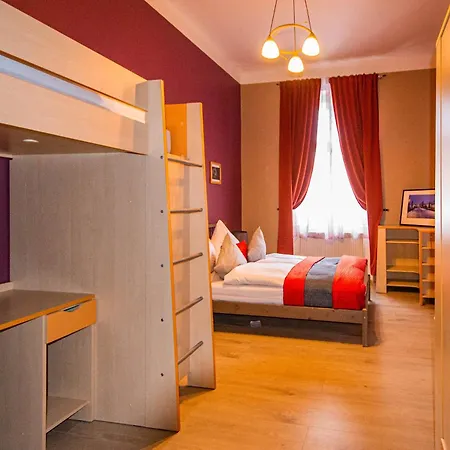 Modern Cozy By Ruterra Apartmán