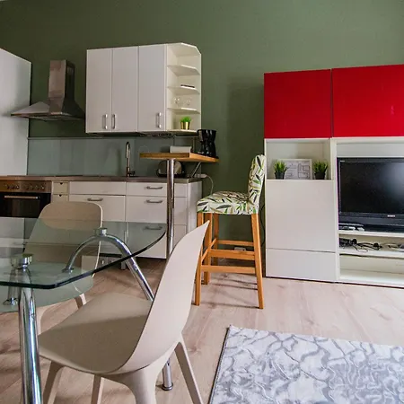 Modern Cozy By Ruterra Apartmán *